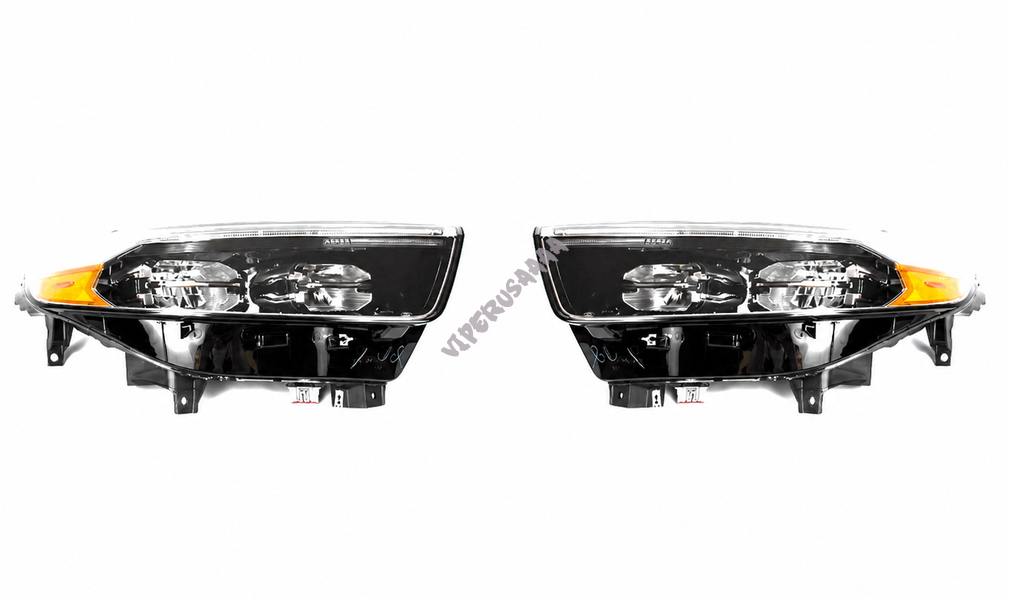 Lampa przednia prawa + lewa  LED MB5Z13008S MB5Z13008T