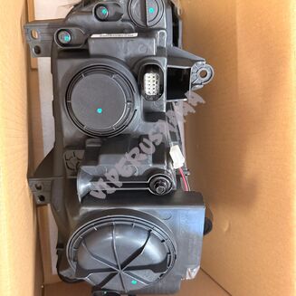 Lampa przednia lewa Xenon 68085419AG - 4