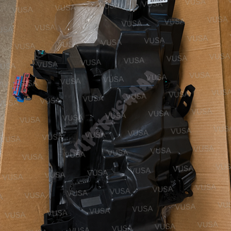 Lampa przednia prawa LED NL1Z13008A - 2
