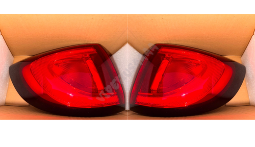 Lampa tył/tylna prawa + lewa zwykłe 68229029AD + 68229028AD