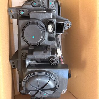 Lampa przednia lewa + prawa Xenon 68085419AG 68085418AG - 4