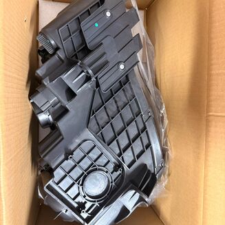 Lampa przednia lewa halogenowa Ciemna 68085417AF - 4