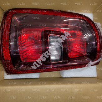 Lampa tył lewa 68531047AA - 2