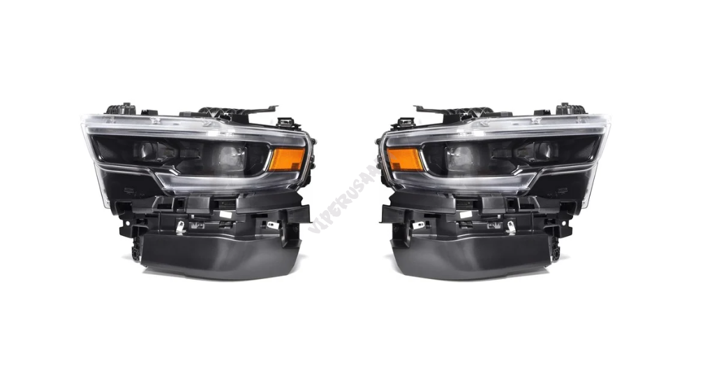 Lampa przednia prawa + lewa 68442528AE 68442529AE