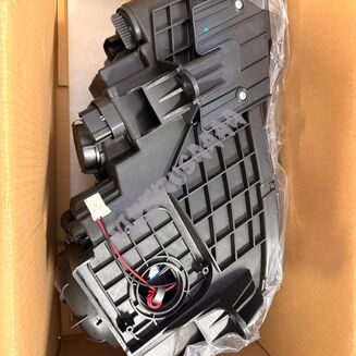 Lampa przednia prawa Xenon 68085418AG - 3